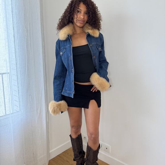 Vintage Italian Denim Jacket with Faux-Fur Collar & Cuffs (S) - Picture 5 of 12